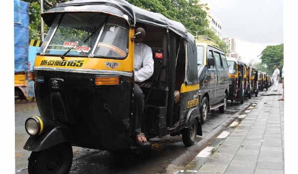 Maharashtra government implement Happy Hour for autorickshaws